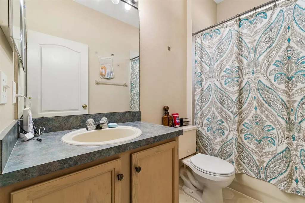 912 Grand Canyon Drive Valrico FL 33594