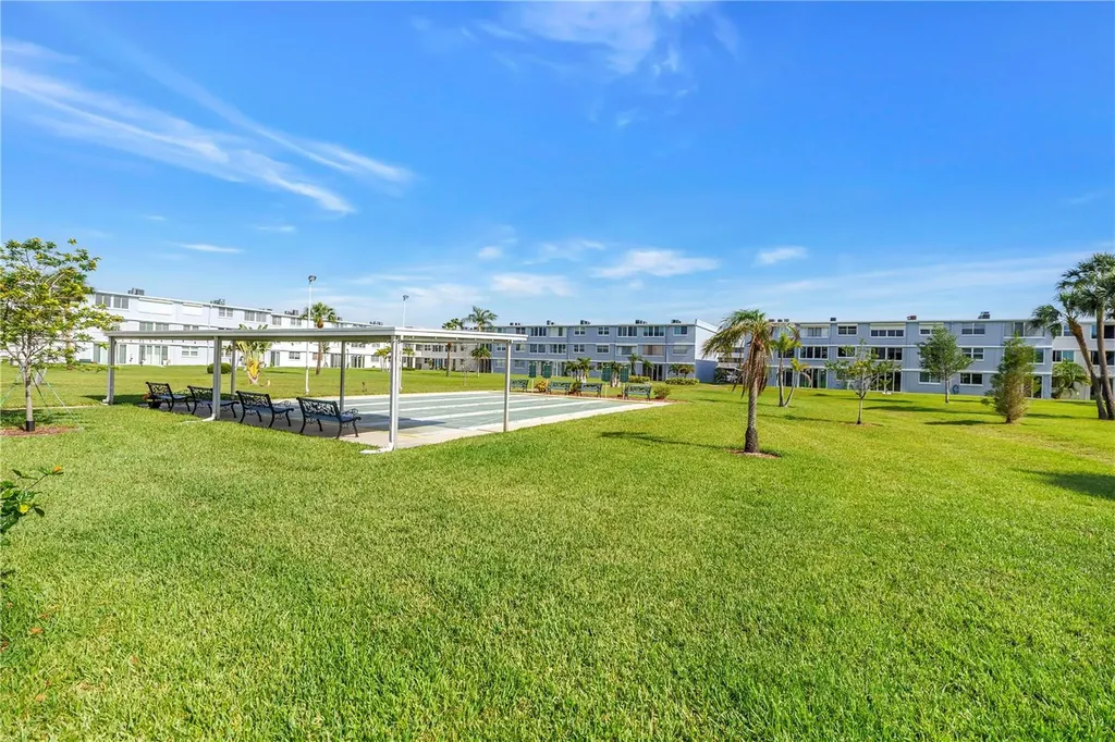4720 Locust Street NE St Petersburg FL 33703