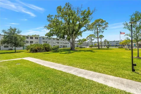 4720 Locust Street NE St Petersburg FL 33703