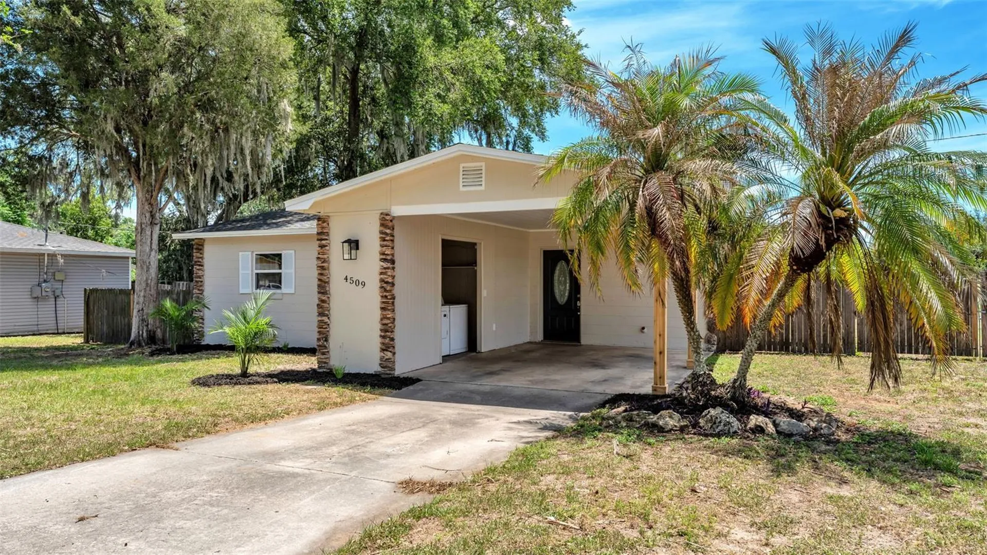 4509 Oak Street Lakeland FL 33813