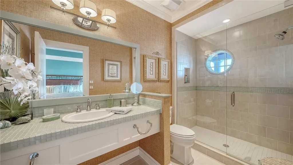 667 Mourning Dove Drive Sarasota FL 34236