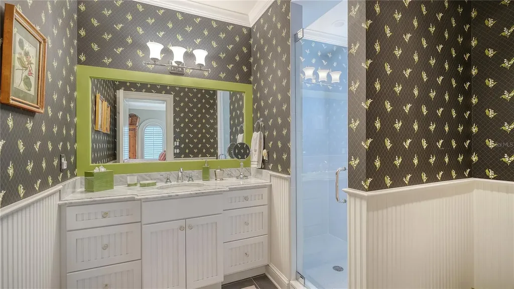 667 Mourning Dove Drive Sarasota FL 34236