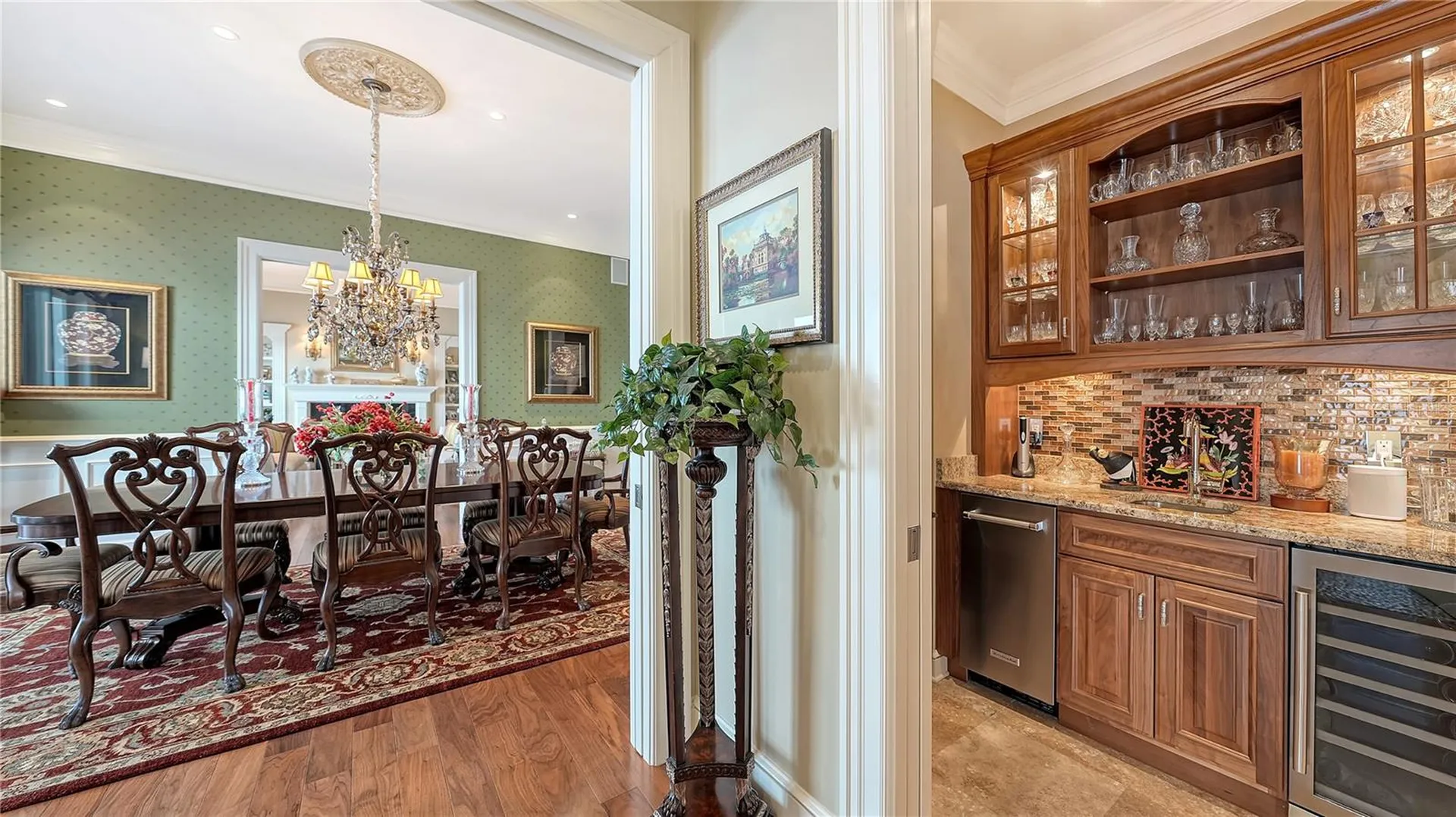 667 Mourning Dove Drive Sarasota FL 34236
