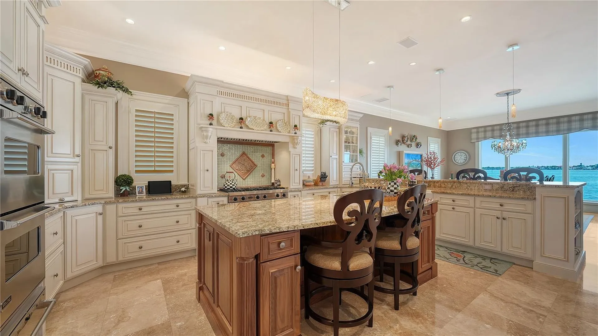 667 Mourning Dove Drive Sarasota FL 34236