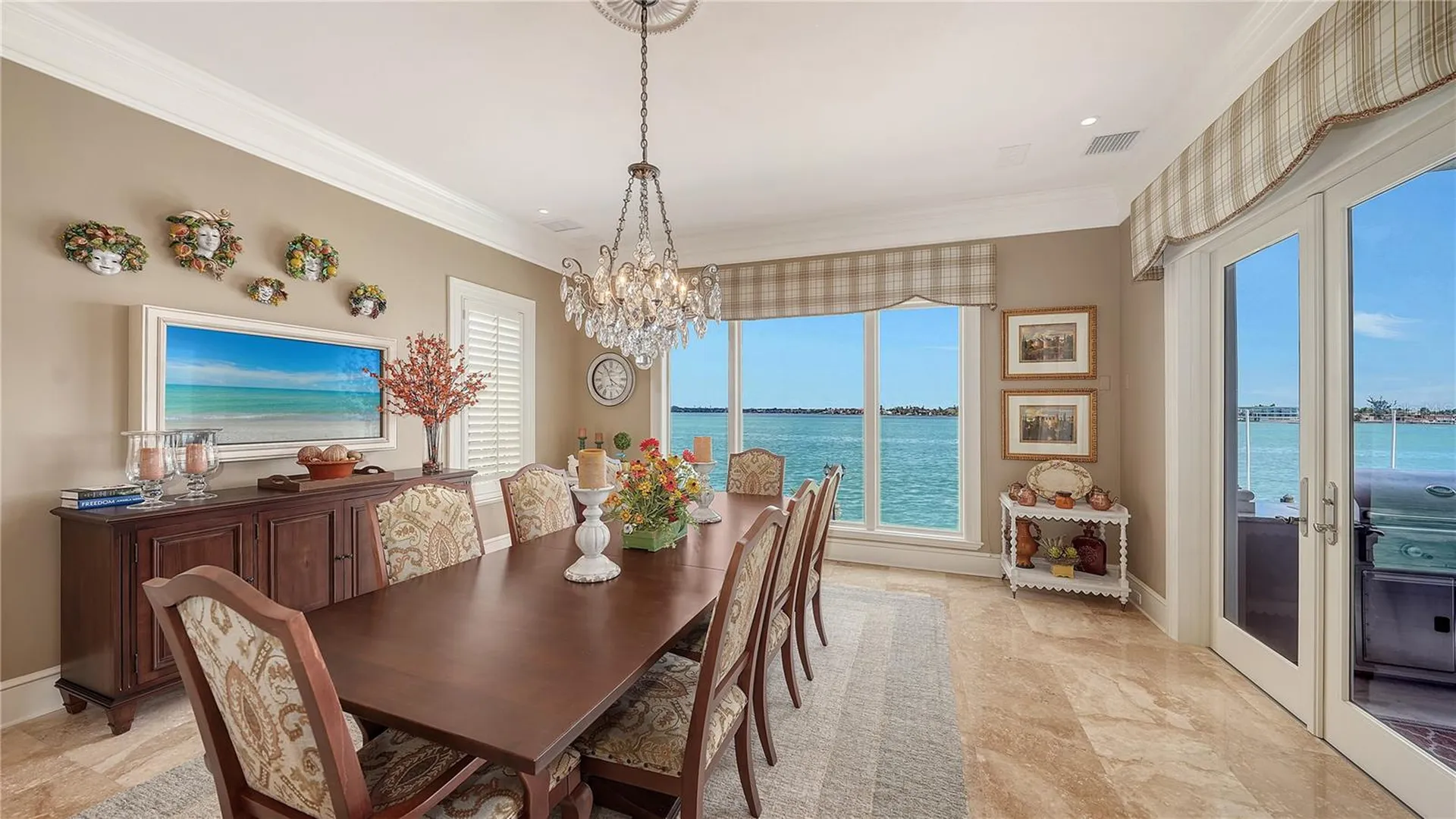667 Mourning Dove Drive Sarasota FL 34236