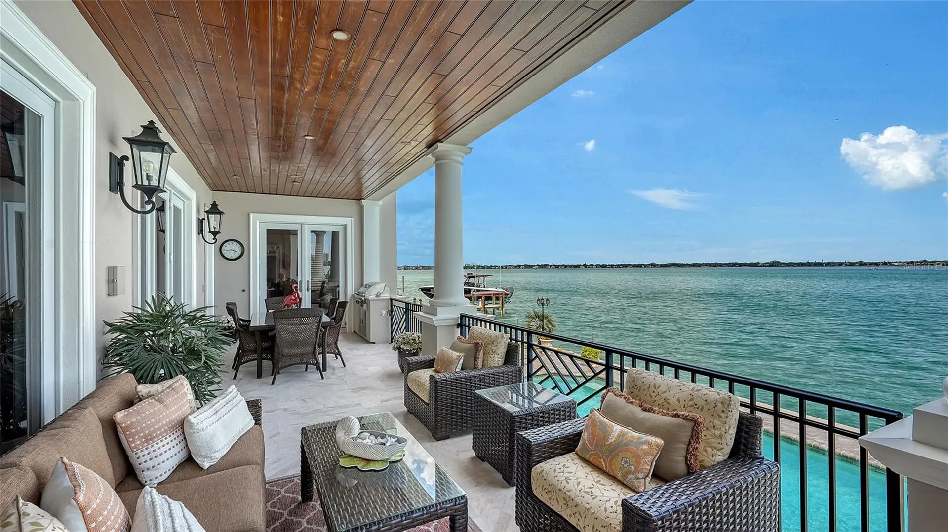667 Mourning Dove Drive Sarasota FL 34236