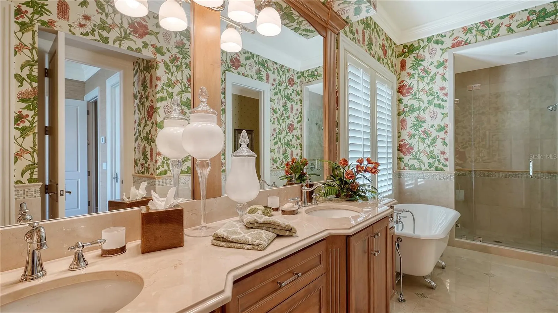 667 Mourning Dove Drive Sarasota FL 34236