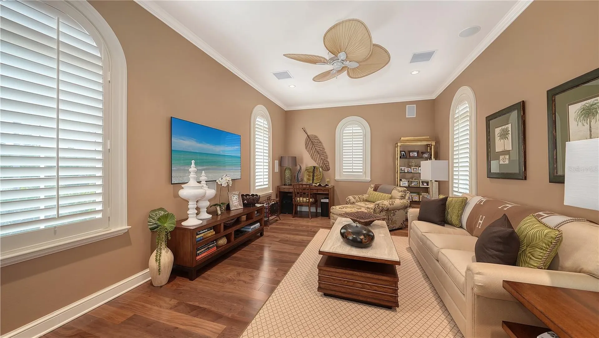 667 Mourning Dove Drive Sarasota FL 34236