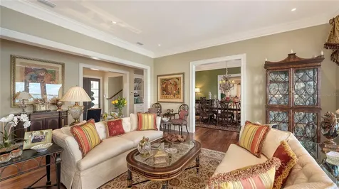 667 Mourning Dove Drive Sarasota FL 34236