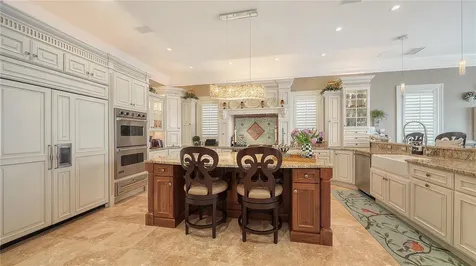 667 Mourning Dove Drive Sarasota FL 34236