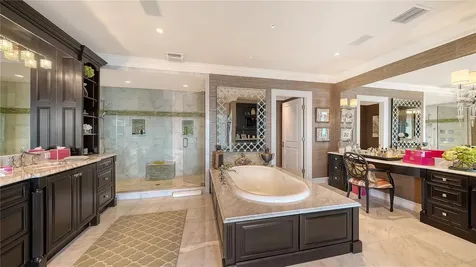 667 Mourning Dove Drive Sarasota FL 34236