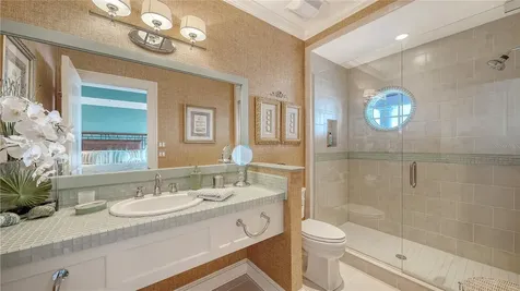 667 Mourning Dove Drive Sarasota FL 34236