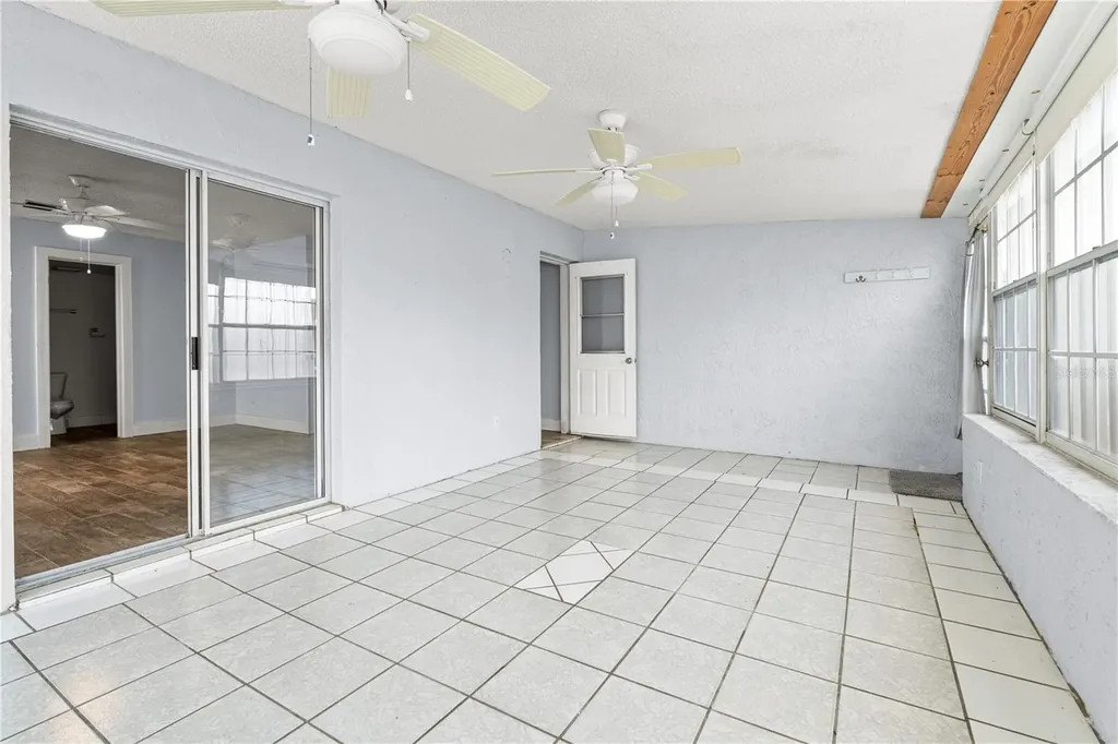 8520 Us Highway 1 Micco FL 32976