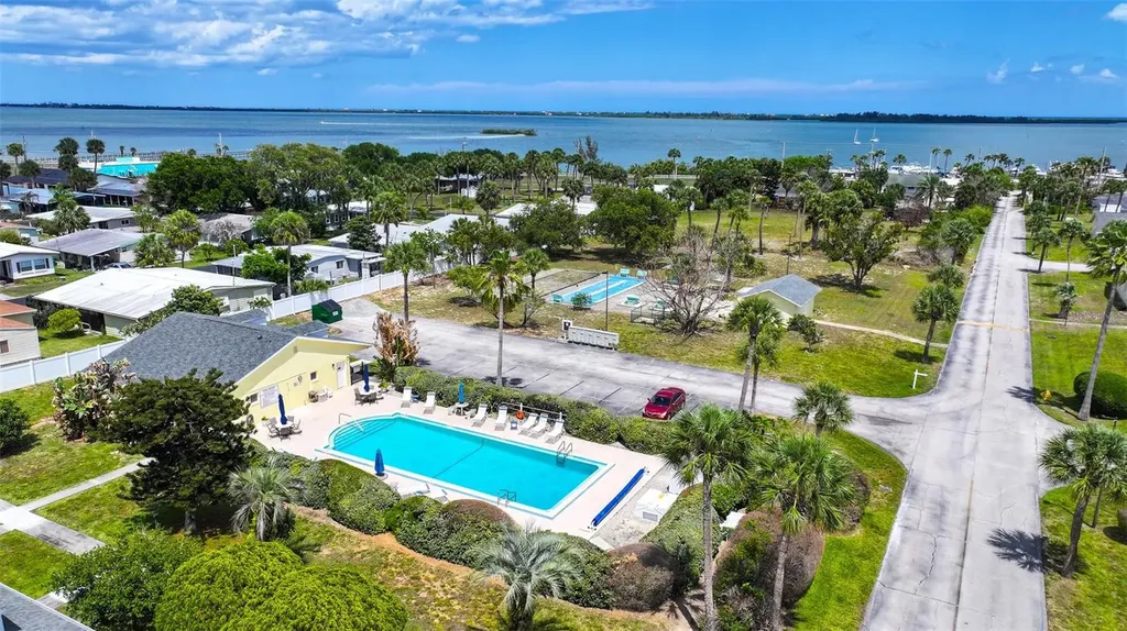 8520 Us Highway 1 Micco FL 32976