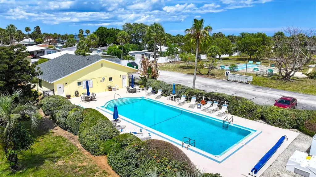 8520 Us Highway 1 Micco FL 32976