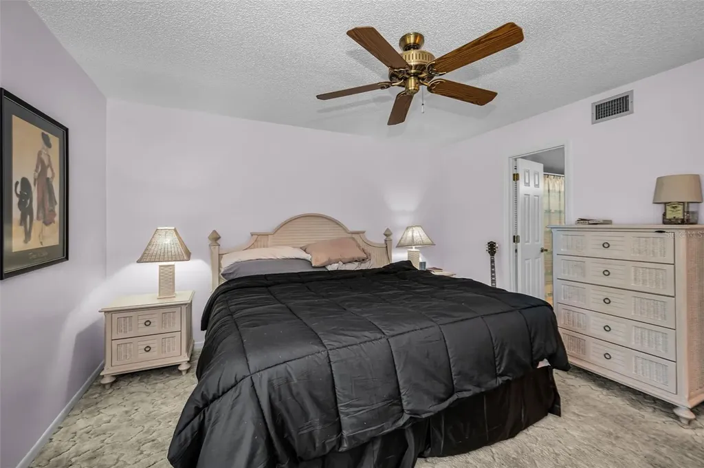 2600 Pine Ridge Way S Palm Harbor FL 34684