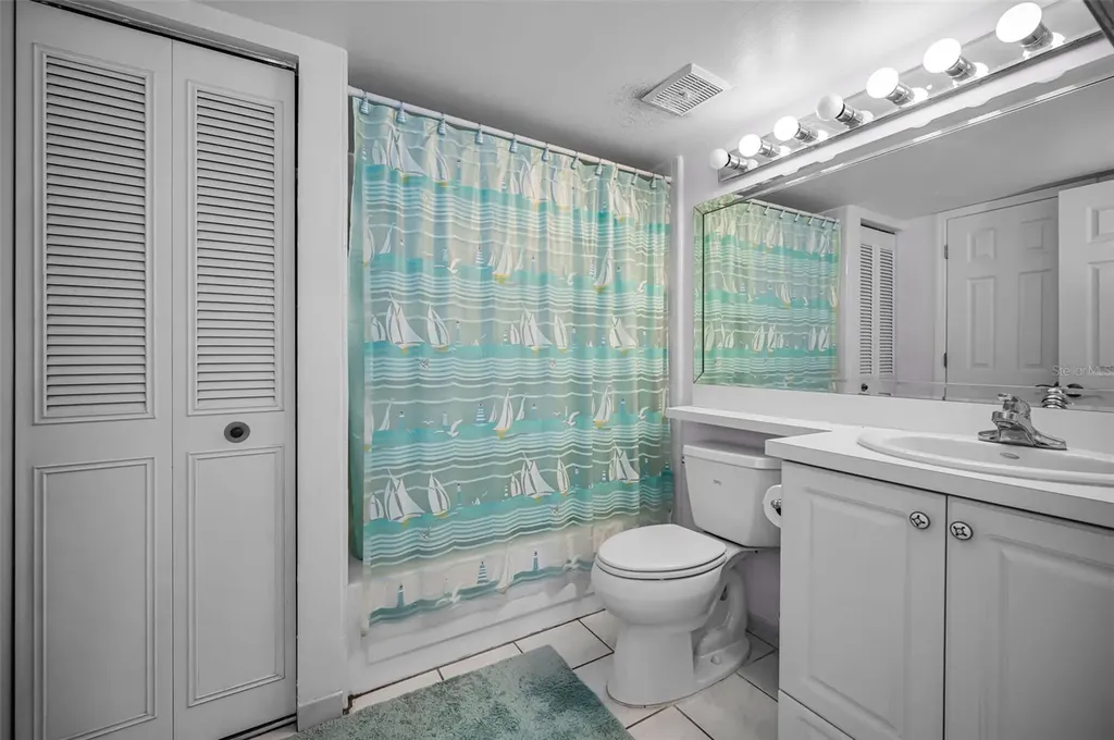 2600 Pine Ridge Way S Palm Harbor FL 34684