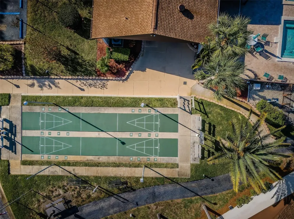 2600 Pine Ridge Way S Palm Harbor FL 34684