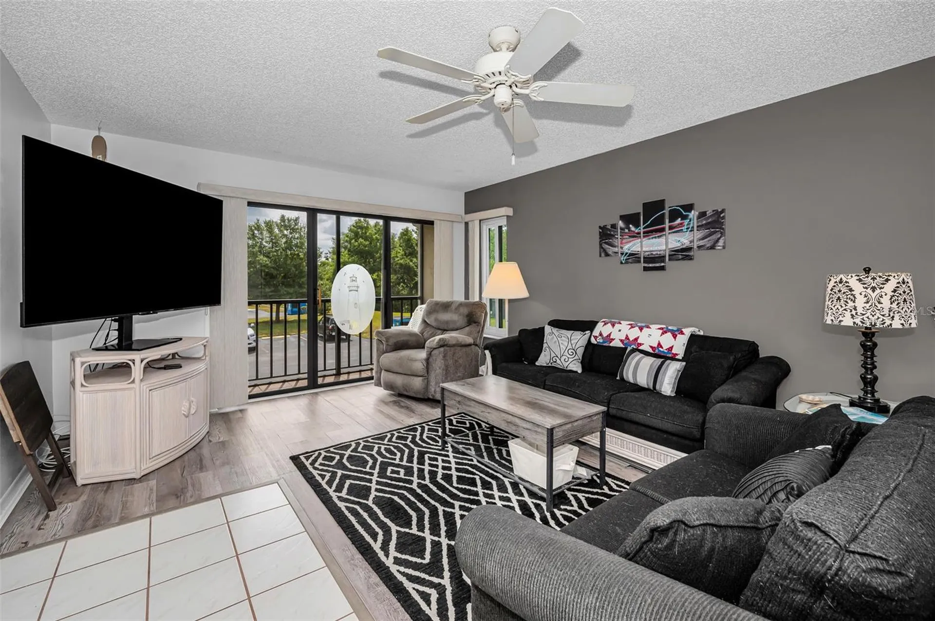 2600 Pine Ridge Way S Palm Harbor FL 34684