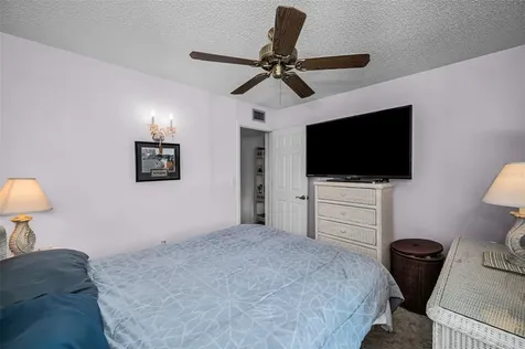 2600 Pine Ridge Way S Palm Harbor FL 34684