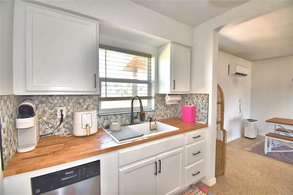 140 E Thelma Street Lake Alfred FL 33850