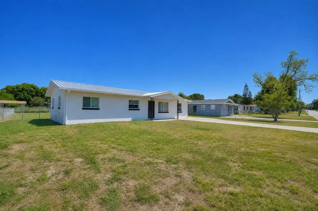 140 E Thelma Street Lake Alfred FL 33850