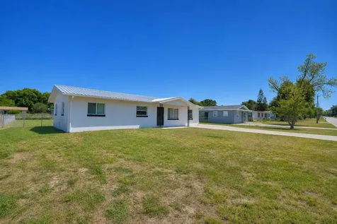 140 E Thelma Street Lake Alfred FL 33850