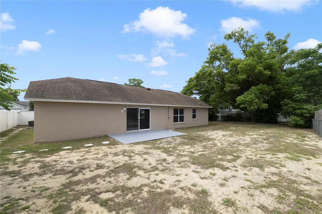 228 Mango Court Davenport FL 33837