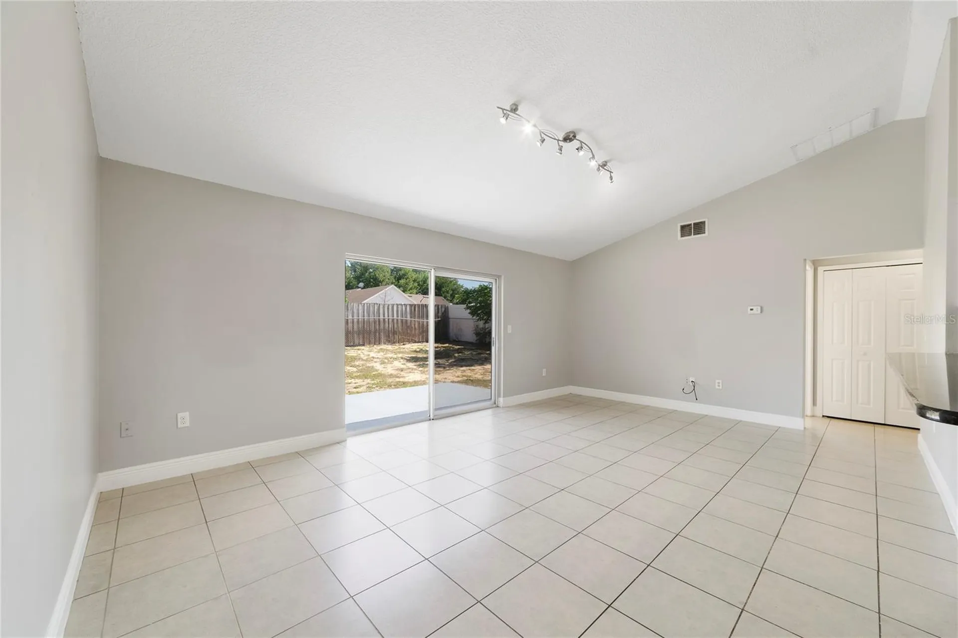 228 Mango Court Davenport FL 33837