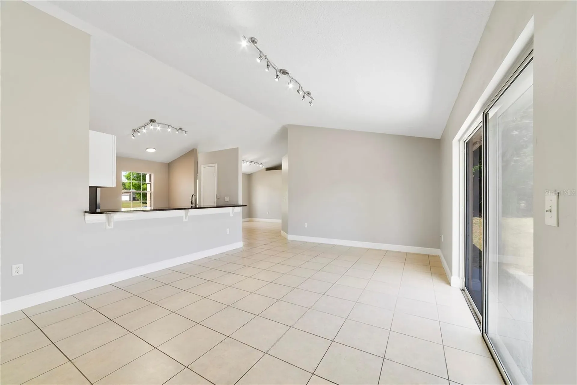 228 Mango Court Davenport FL 33837