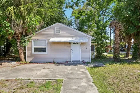 3201 Freemont Terrace S St Petersburg FL 33712