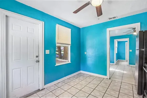 3201 Freemont Terrace S St Petersburg FL 33712