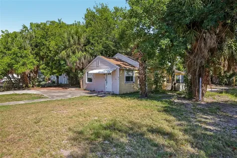 3201 Freemont Terrace S St Petersburg FL 33712