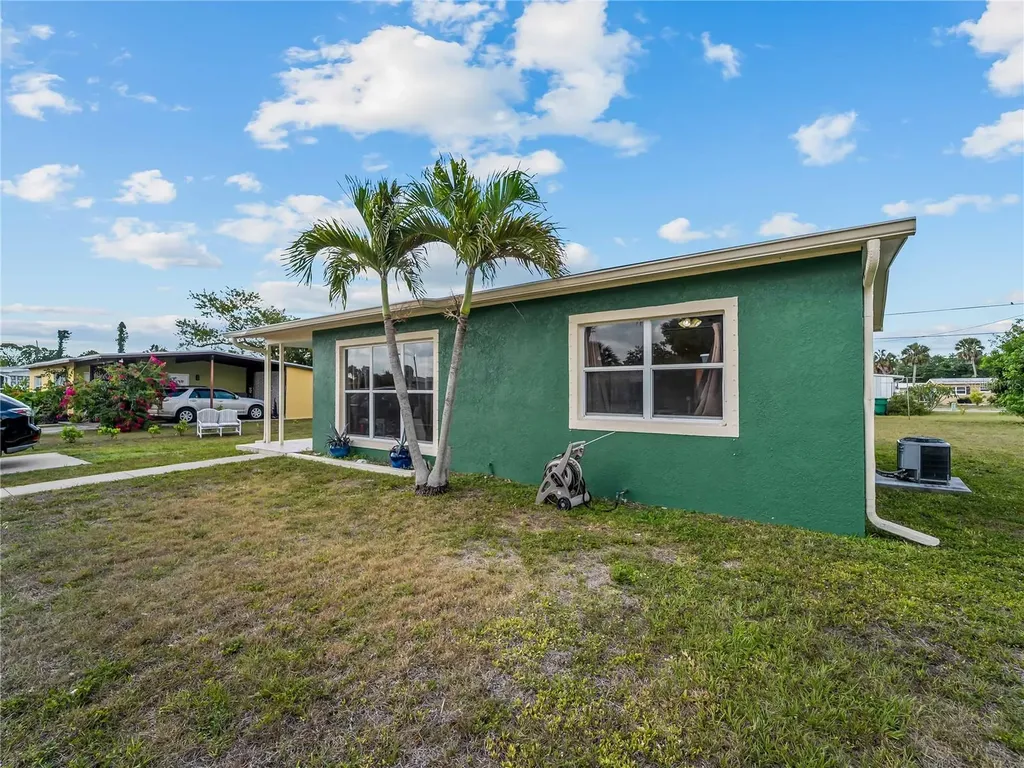 21915 Calvin Lane Port Charlotte FL 33952