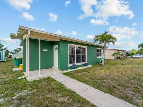 21915 Calvin Lane Port Charlotte FL 33952