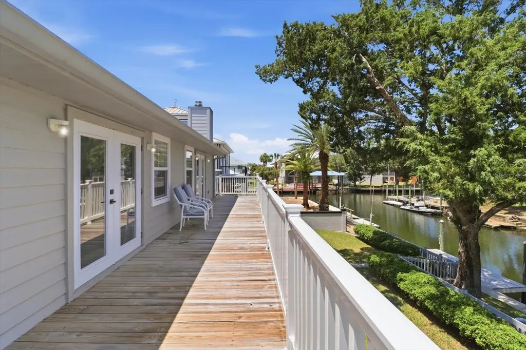 1931 NW 18th Street Crystal River FL 34428
