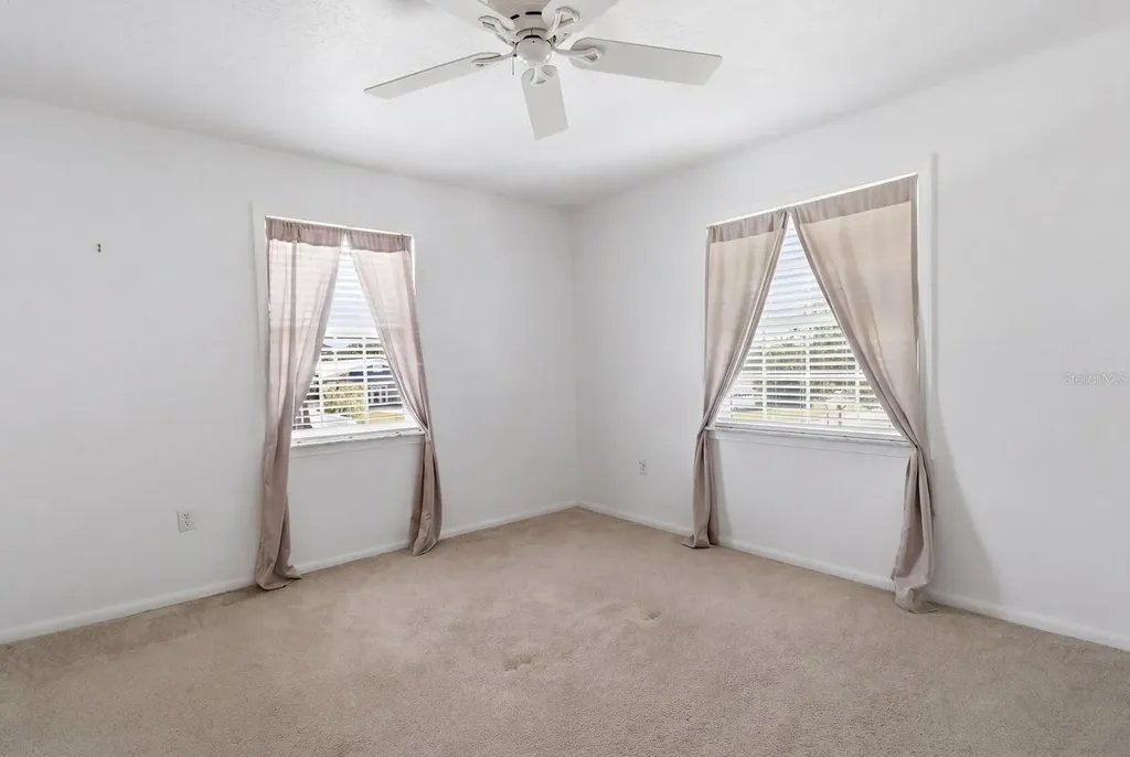 1931 NW 18th Street Crystal River FL 34428