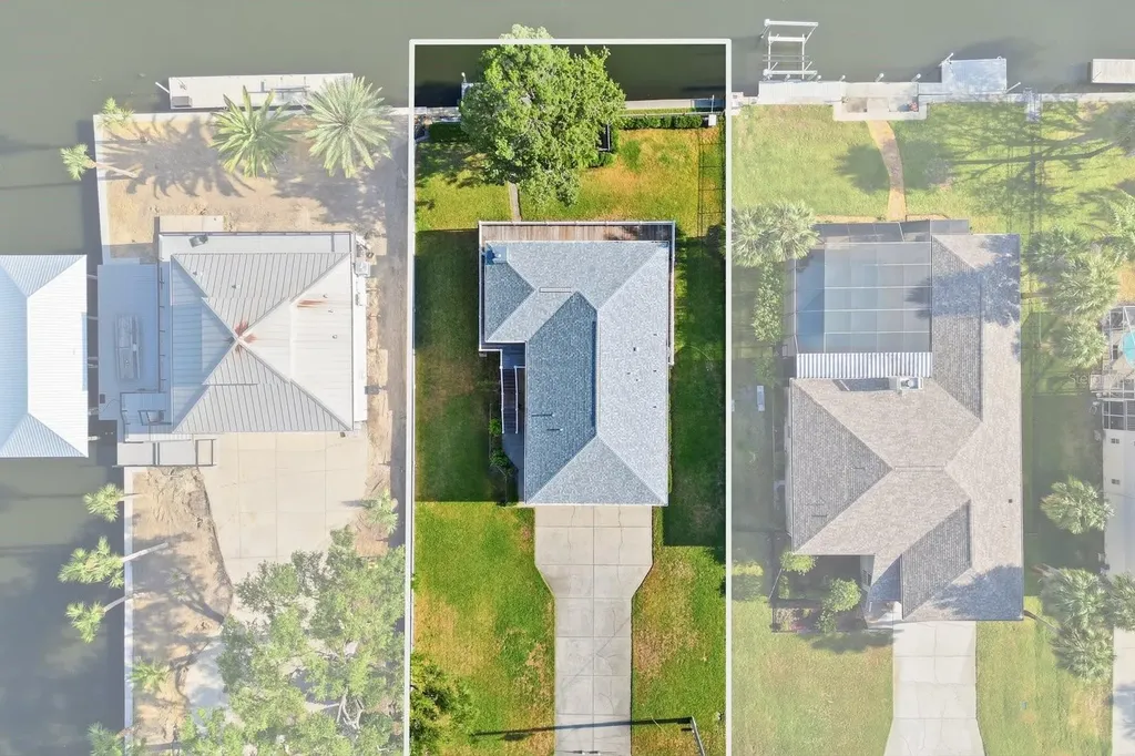 1931 NW 18th Street Crystal River FL 34428