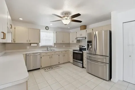 1931 NW 18th Street Crystal River FL 34428