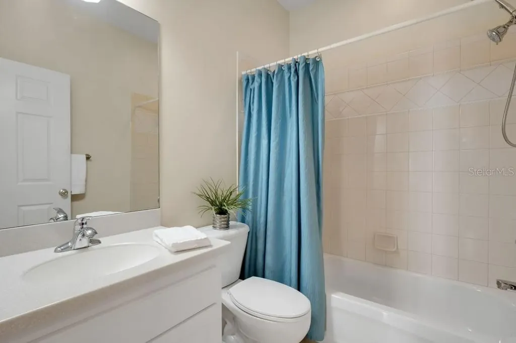 684 Grasslands Village Circle Lakeland FL 33803
