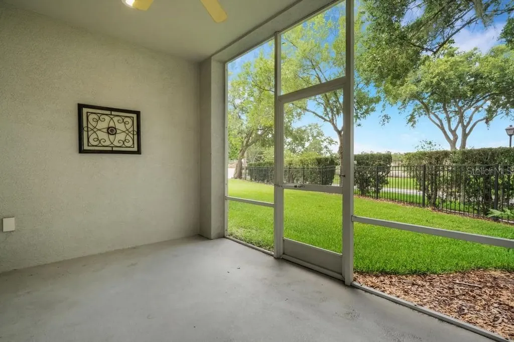 684 Grasslands Village Circle Lakeland FL 33803
