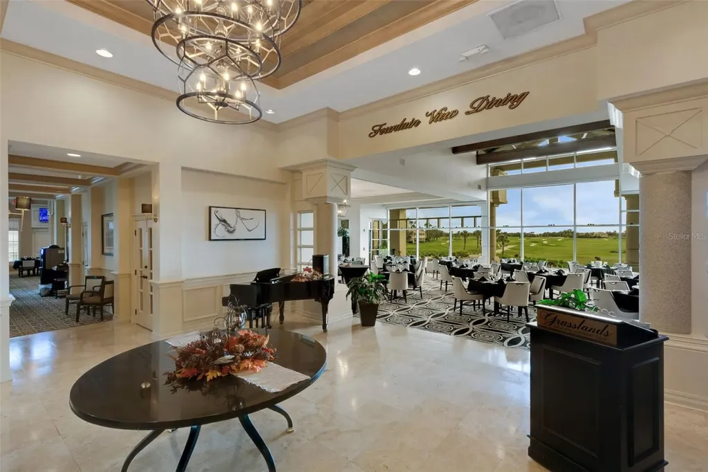 684 Grasslands Village Circle Lakeland FL 33803