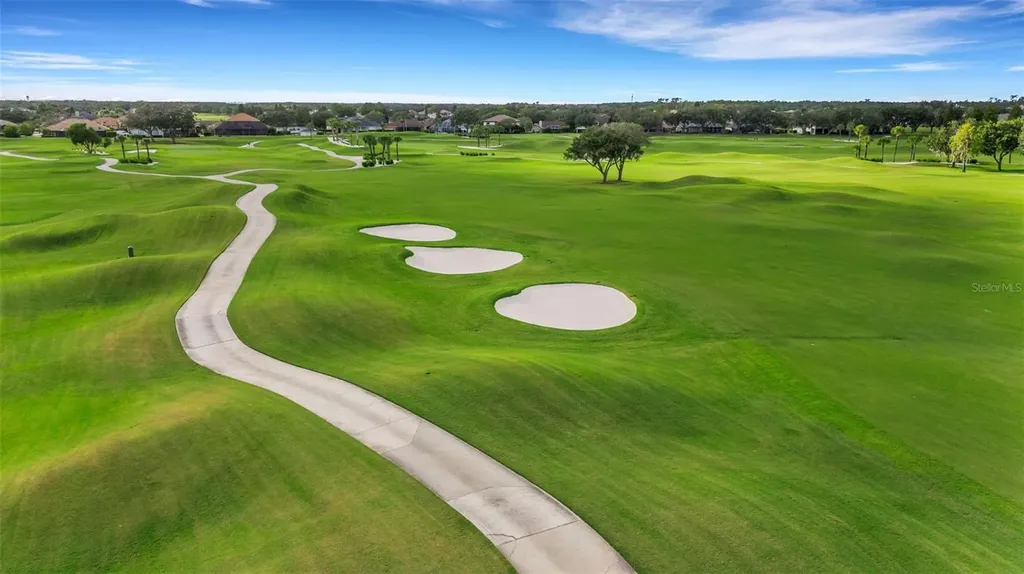 684 Grasslands Village Circle Lakeland FL 33803