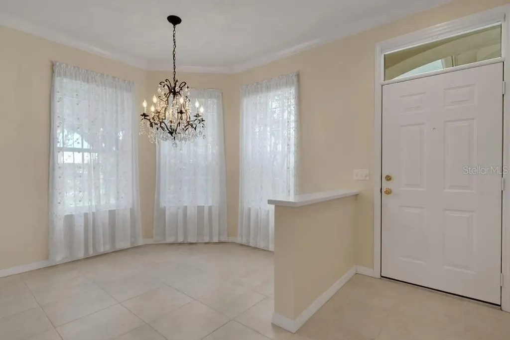 684 Grasslands Village Circle Lakeland FL 33803
