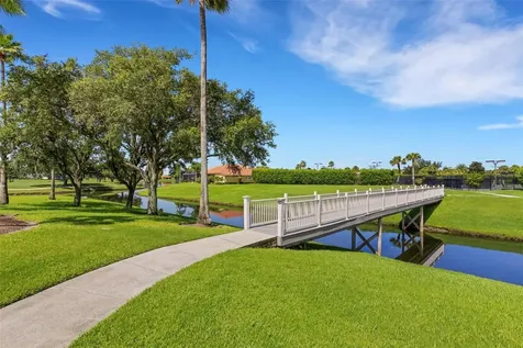 684 Grasslands Village Circle Lakeland FL 33803