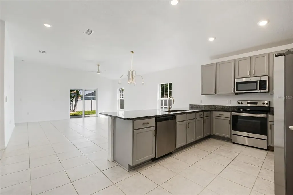 1109 Munster Court Kissimmee FL 34759