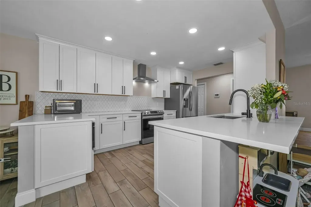 2823 Challenger Drive Palm Harbor FL 34683