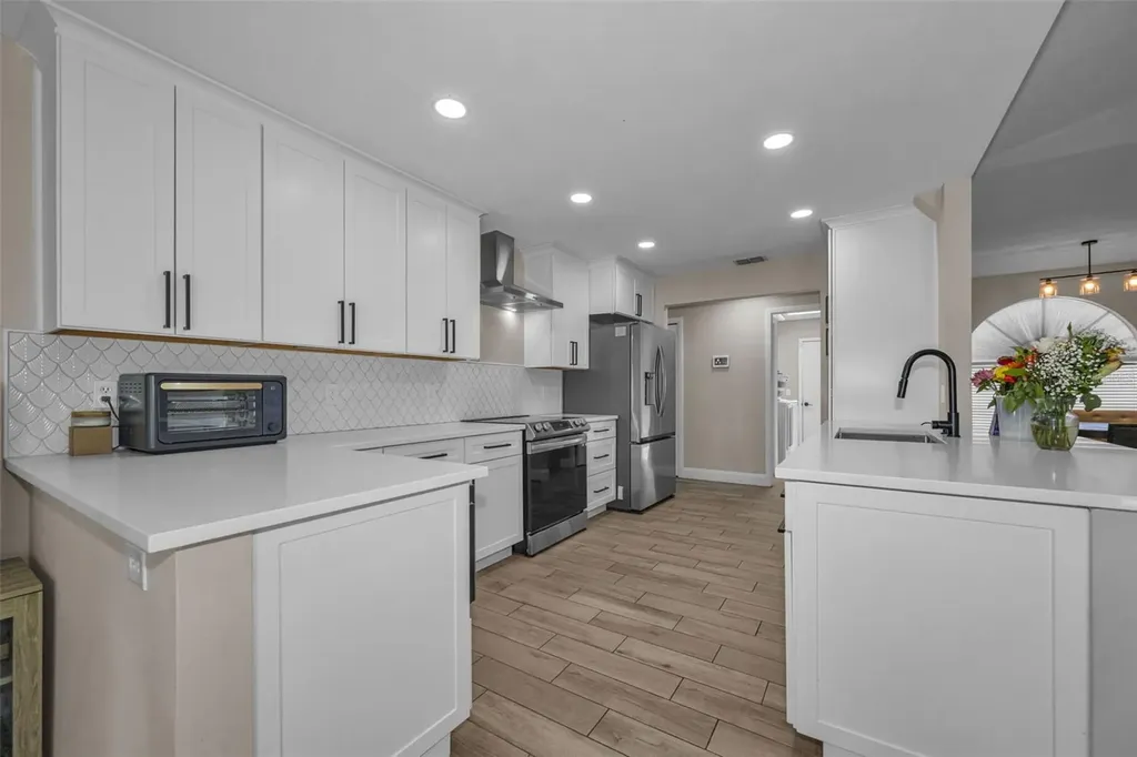 2823 Challenger Drive Palm Harbor FL 34683