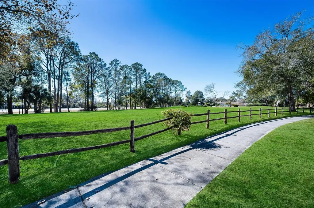 2823 Challenger Drive Palm Harbor FL 34683
