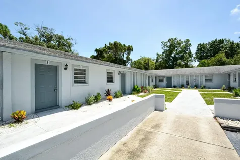 2519 9th Avenue W Bradenton FL 34205